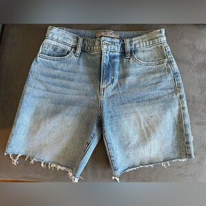 Joe’s The Bermuda Short Cut Hem 7” inseam